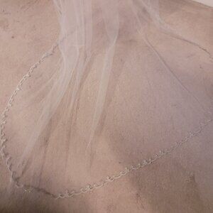 Cathedral Wedding veil never been worn